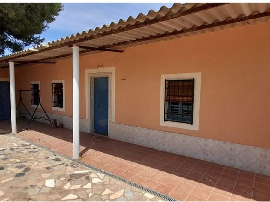 Se vende finca rústica a 12 km de Villarrobledo — foto 20