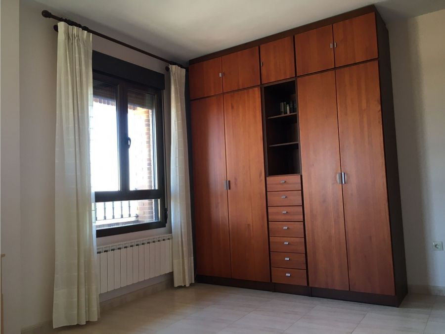 Venta piso seminuevo — foto 3