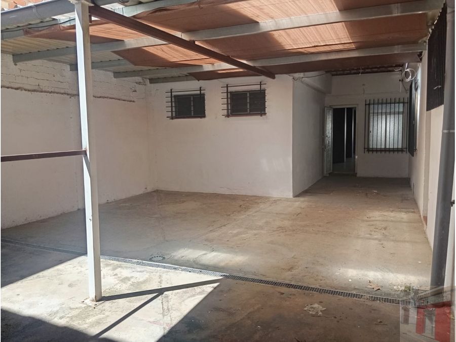 Se vende local acondicionado bar — foto 5