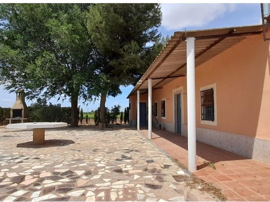 Se vende finca rústica a 12 km de Villarrobledo — foto 35