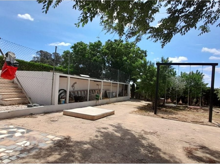 Se vende finca rústica a 12 km de Villarrobledo — foto 19