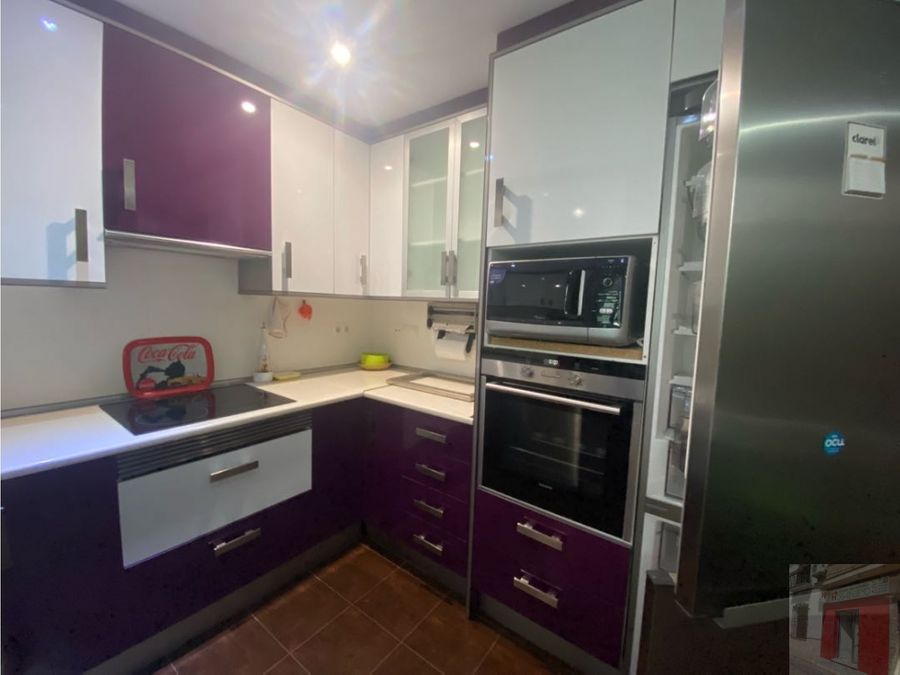 Se vende piso semi céntrico — foto 15